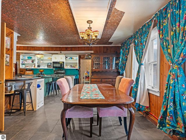 6757 19 Mile Road, Marion, MI 49665