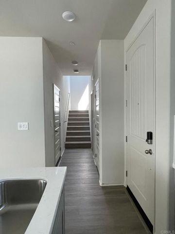 28325 Via Moscotel, Temecula, CA 92591