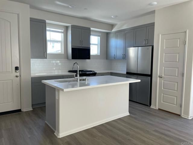 28325 Via Moscotel, Temecula, CA 92591