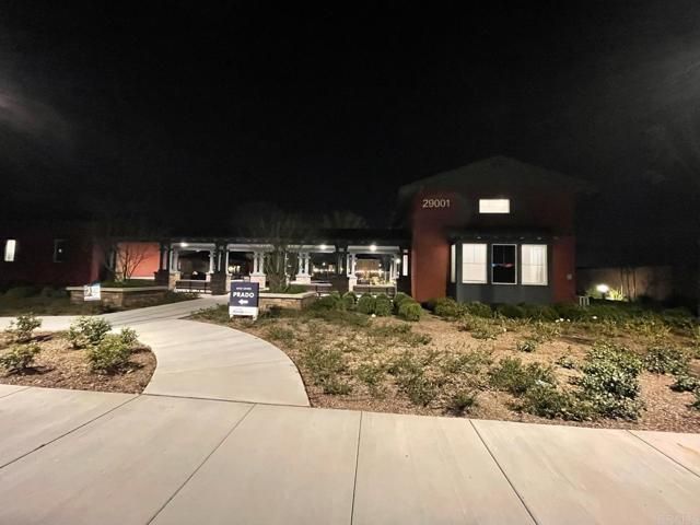 28325 Via Moscotel, Temecula, CA 92591