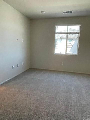 28325 Via Moscotel, Temecula, CA 92591