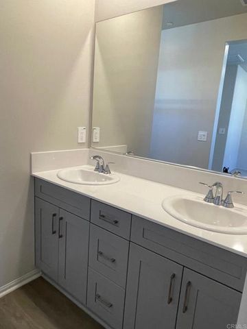 28325 Via Moscotel, Temecula, CA 92591