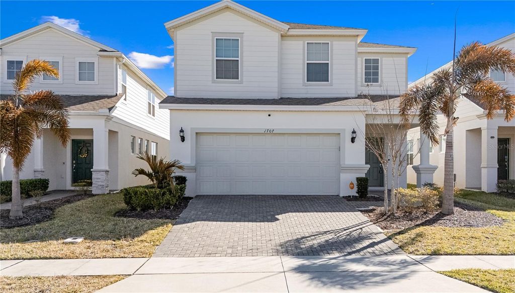 Image 1 of property listing at 1707 KONA LANE, Davenport, FL 33897