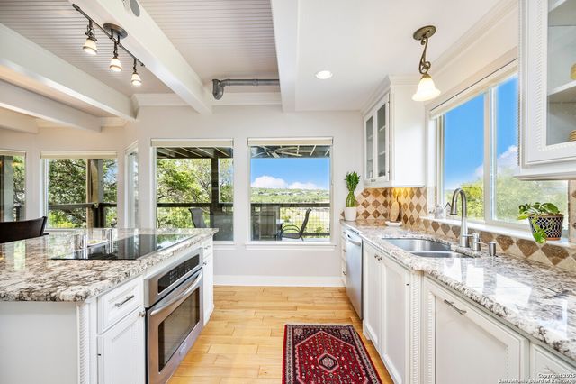 361 Riviera Dr., Canyon Lake, TX 78133