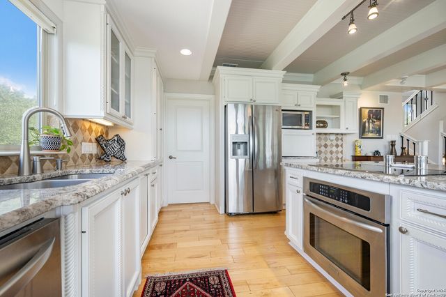 361 Riviera Dr., Canyon Lake, TX 78133