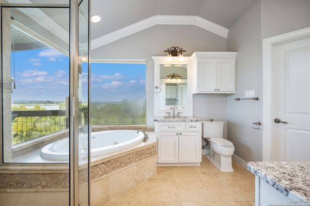 361 Riviera Dr., Canyon Lake, TX 78133