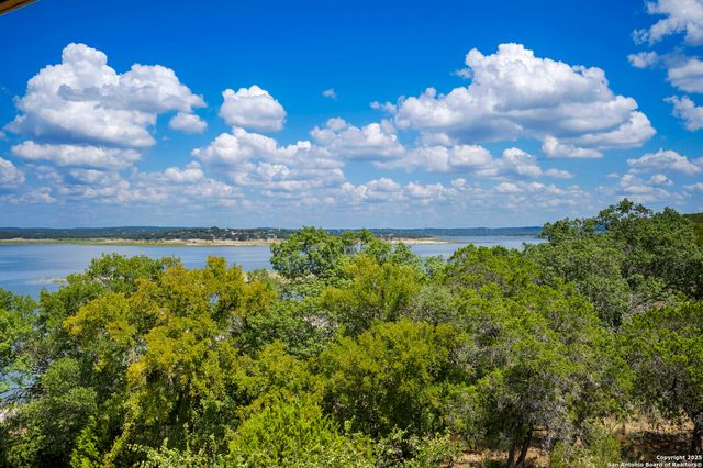 361 Riviera Dr., Canyon Lake, TX 78133