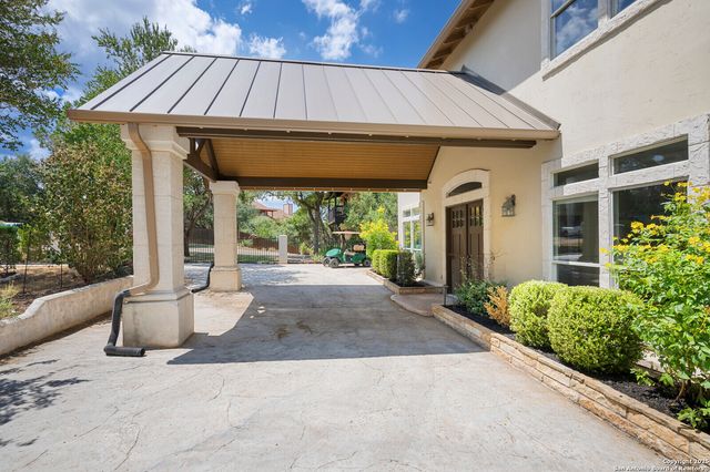 361 Riviera Dr., Canyon Lake, TX 78133