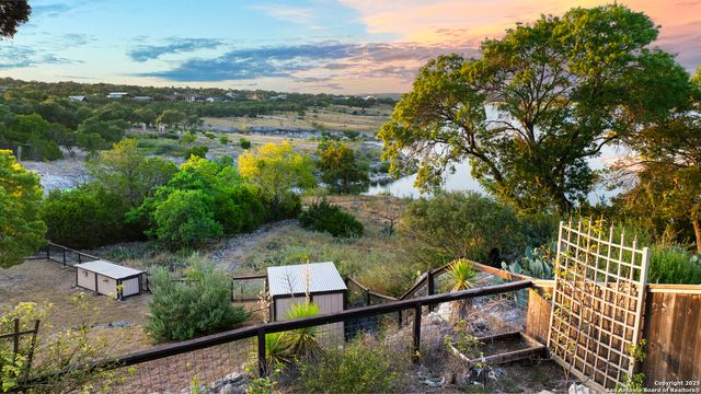 361 Riviera Dr., Canyon Lake, TX 78133