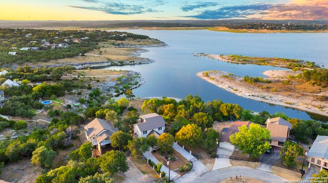 361 Riviera Dr., Canyon Lake, TX 78133