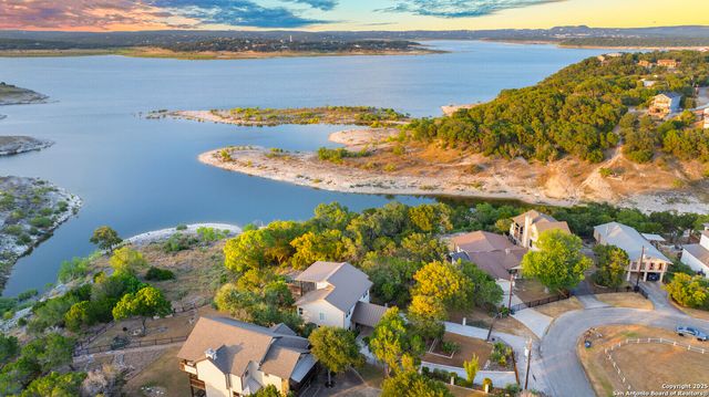361 Riviera Dr., Canyon Lake, TX 78133