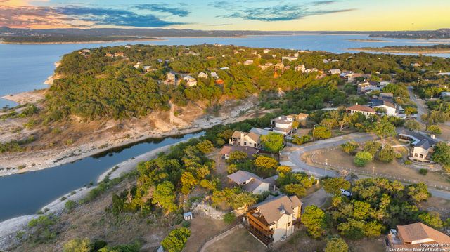 361 Riviera Dr., Canyon Lake, TX 78133