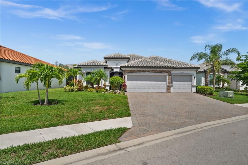 11880 Hickory Estate CIR, Fort Myers, FL 33913