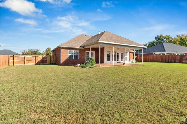 505 Shady Acres Lane, Prairie Grove, AR 72753