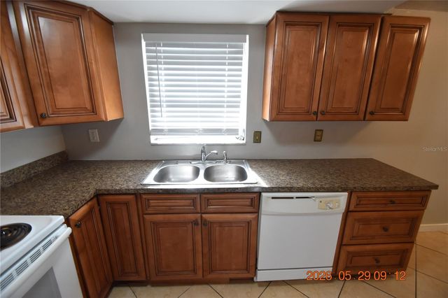 10816 PICCADILLY ROAD, Port Richey, FL 34668