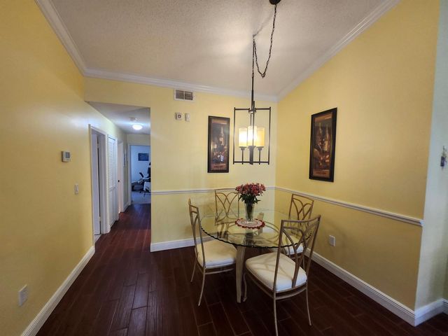 120 NW 189th Avenue NW, Pembroke Pines, FL 33029