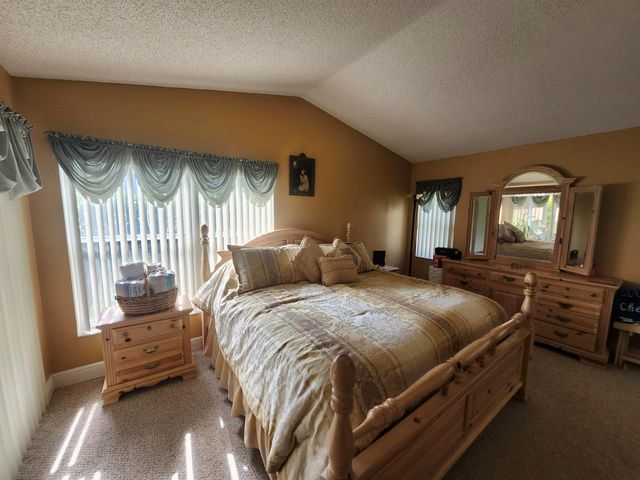 120 NW 189th Avenue NW, Pembroke Pines, FL 33029