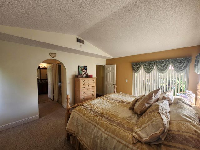 120 NW 189th Avenue NW, Pembroke Pines, FL 33029