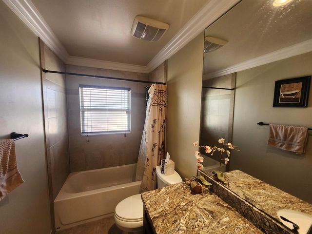 120 NW 189th Avenue NW, Pembroke Pines, FL 33029