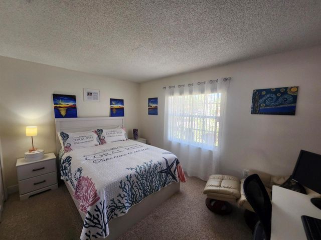 120 NW 189th Avenue NW, Pembroke Pines, FL 33029