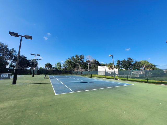 120 NW 189th Avenue NW, Pembroke Pines, FL 33029