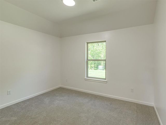 120 Mountain Laurel Way, Noble, OK 73068