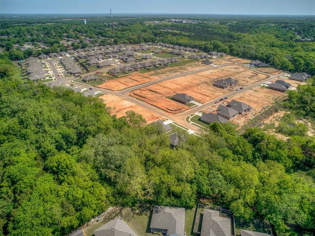 120 Mountain Laurel Way, Noble, OK 73068