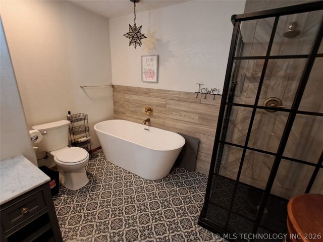 332 Hatley Bean Street, Ardmore, OK 73401