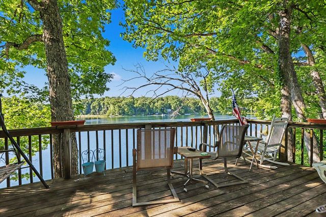27383 Hayne Road, Lawton, MI 49065