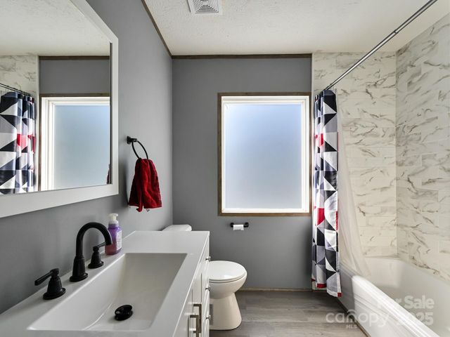 181 Azalea Circle, Marshall, NC 28753