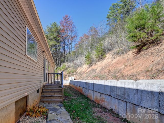 181 Azalea Circle, Marshall, NC 28753