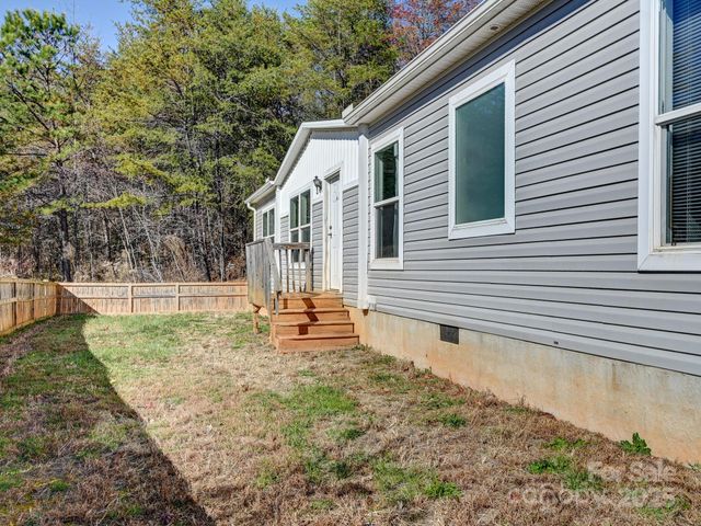 181 Azalea Circle, Marshall, NC 28753