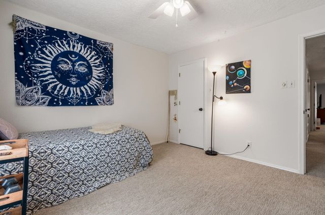 7601 Vista Del Arroyo Avenue NE, Albuquerque, NM 87109