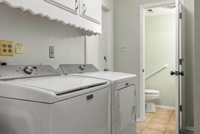 7601 Vista Del Arroyo Avenue NE, Albuquerque, NM 87109