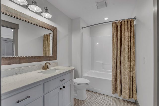 1671 Golf Ln, Livingston, TN 38570