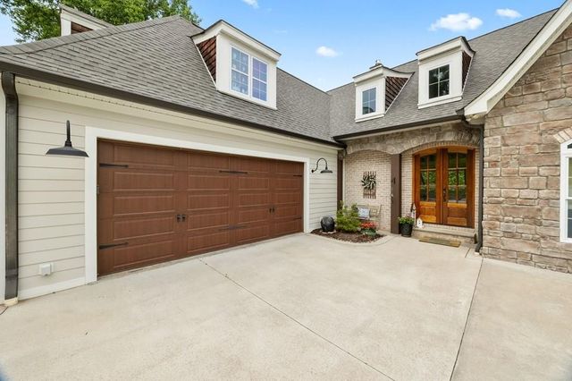 1671 Golf Ln, Livingston, TN 38570