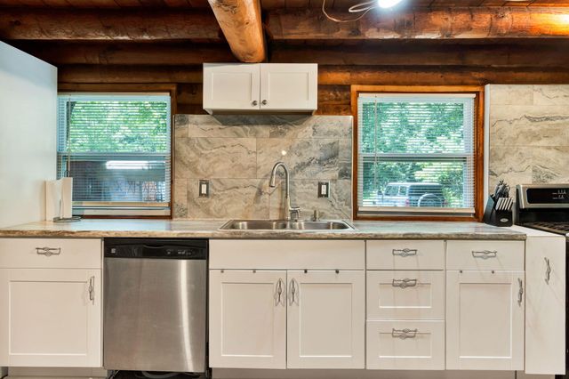 47 Stephens Lane, Signal Mountain, TN 37377