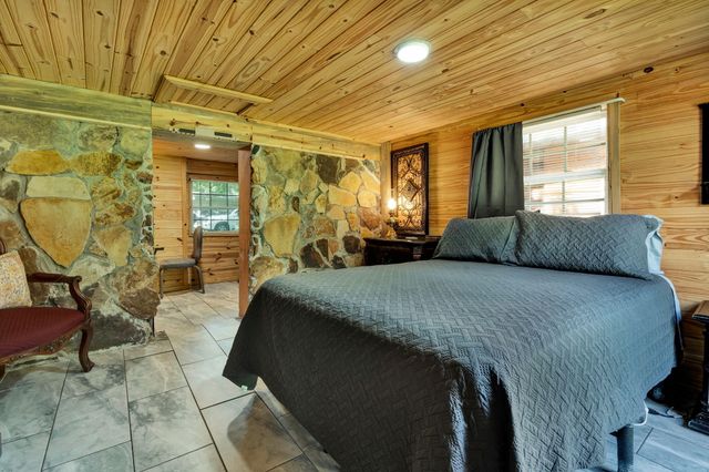 47 Stephens Lane, Signal Mountain, TN 37377