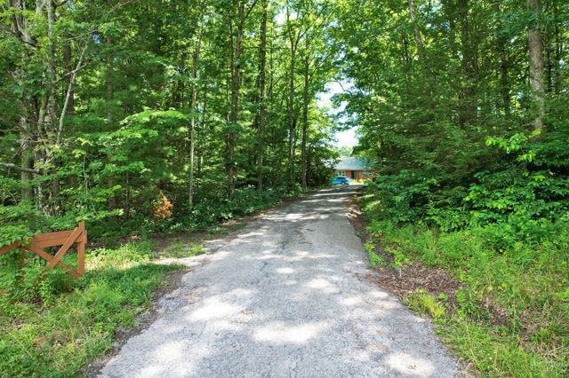 47 Stephens Lane, Signal Mountain, TN 37377