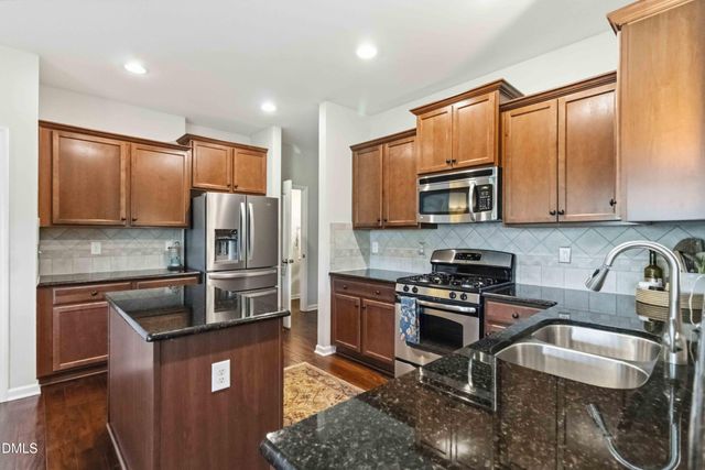 7404 Bedford Ridge Drive, Apex, NC 27539