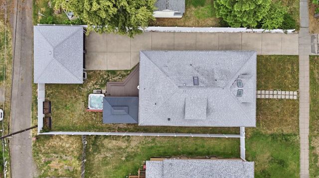 3918 S Grand Blvd, Spokane, WA 99203