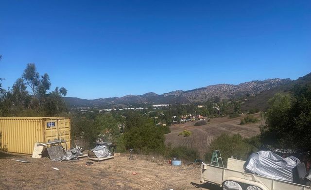 1320 Richland Rd, San Marcos, CA 92069