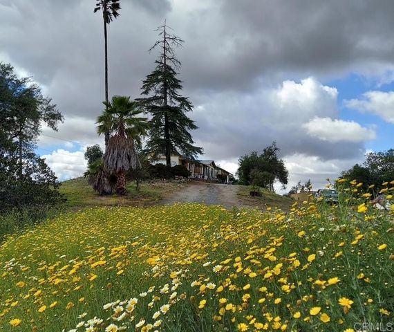 1320 Richland Rd, San Marcos, CA 92069