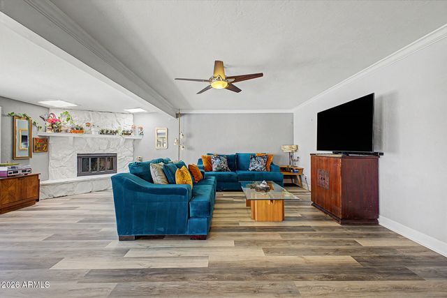 1132 E Village Cir Drive N, Phoenix, AZ 85022
