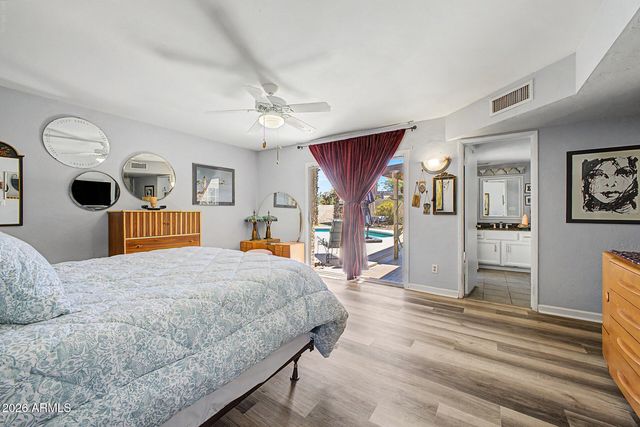 1132 E Village Cir Drive N, Phoenix, AZ 85022