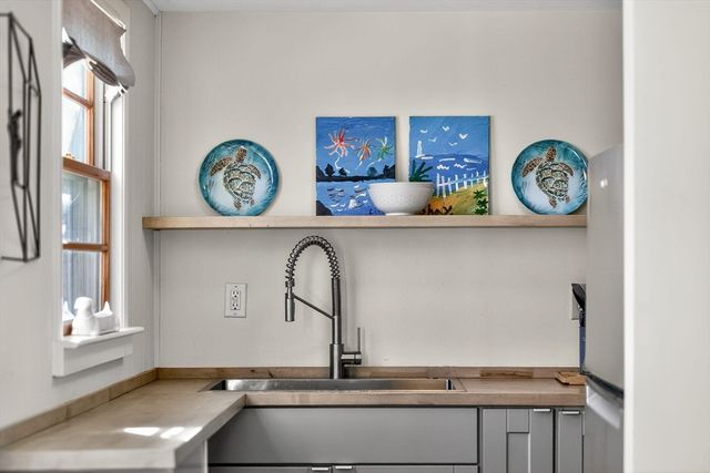 963 Commercial Street Unit 7, Provincetown, MA 02657