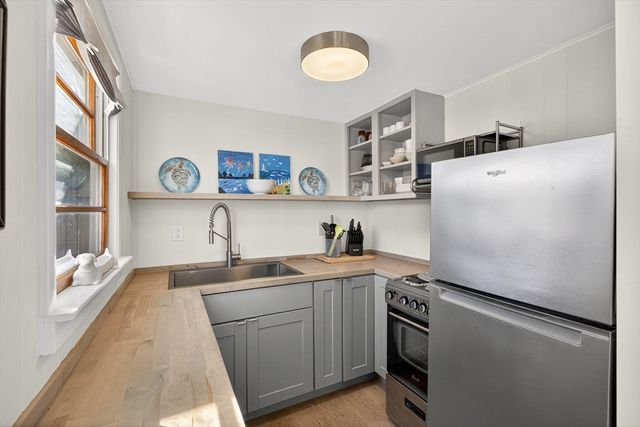 963 Commercial Street Unit 7, Provincetown, MA 02657