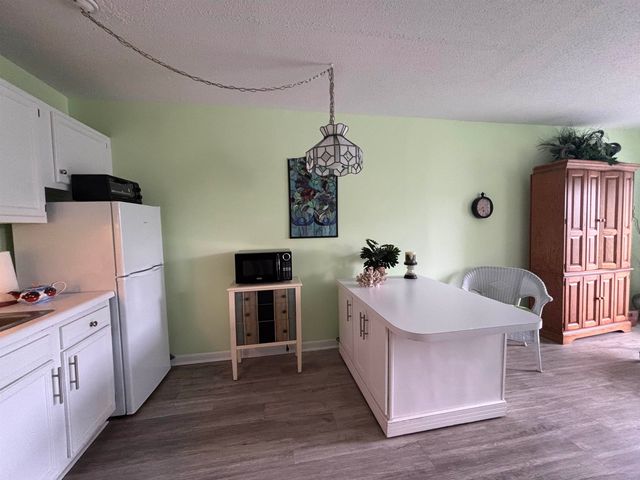 5001 Little River Rd Apt W412, Myrtle Beach, SC 29577