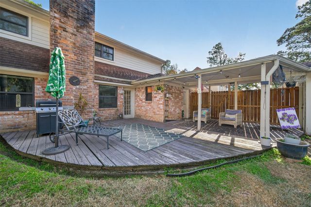 5934 Theall Road, Houston, TX 77066