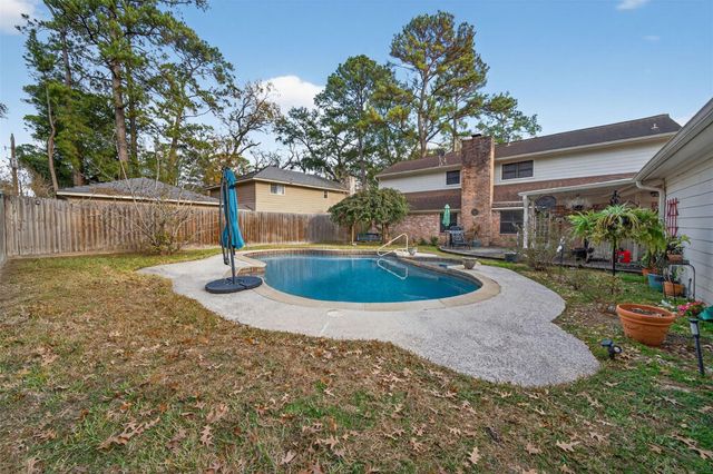 5934 Theall Road, Houston, TX 77066